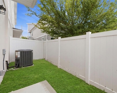 4208 W Carmen Street - Photo Thumbnail 31