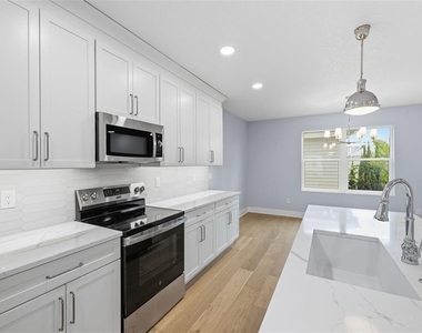 4208 W Carmen Street - Photo Thumbnail 11