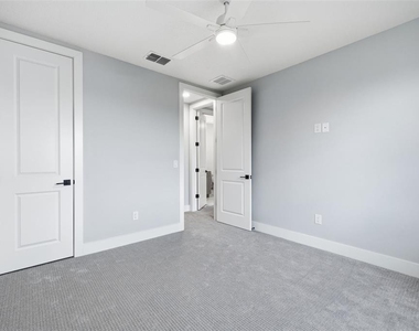 4208 W Carmen Street - Photo Thumbnail 23