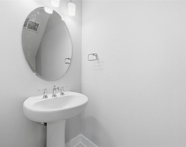 4208 W Carmen Street - Photo Thumbnail 18