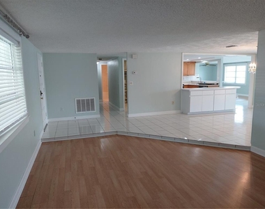 4113 Star Island Drive - Photo Thumbnail 6