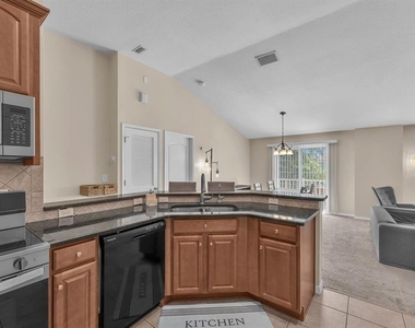 7001 Interbay Boulevard - Photo Thumbnail 12