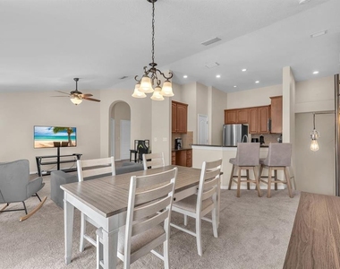 7001 Interbay Boulevard - Photo Thumbnail 5