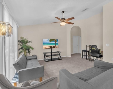 7001 Interbay Boulevard - Photo Thumbnail 7