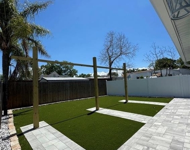 14 Mill Street - Photo Thumbnail 15