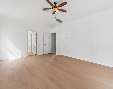 19236 Climbing Aster Drive - Photo Thumbnail 30