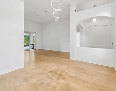 19236 Climbing Aster Drive - Photo Thumbnail 12