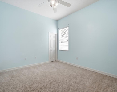 34421 Blue Ash Court - Photo Thumbnail 15