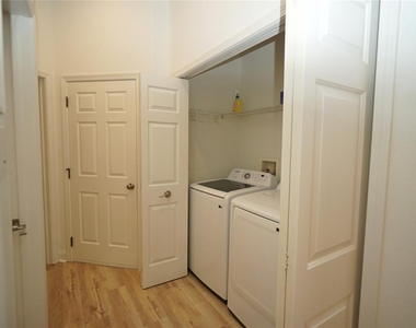 20638 Amanda Oak Court - Photo Thumbnail 23