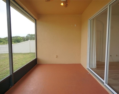 20638 Amanda Oak Court - Photo Thumbnail 24