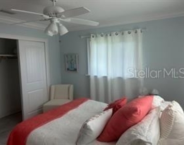 196 Overbrook Drive E - Photo Thumbnail 8