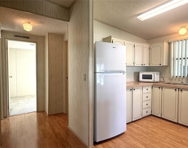 4550 Charter Street - Photo Thumbnail 11