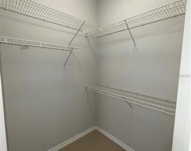 4304 Bayside Village Drive - Photo Thumbnail 5