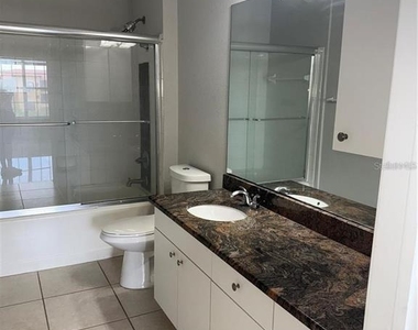 4304 Bayside Village Drive - Photo Thumbnail 16