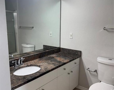 4304 Bayside Village Drive - Photo Thumbnail 7