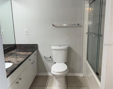 4304 Bayside Village Drive - Photo Thumbnail 6