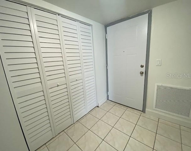 542 Plaza Seville Court - Photo Thumbnail 1