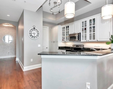 275 Bayshore Boulevard - Photo Thumbnail 8
