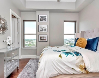275 Bayshore Boulevard - Photo Thumbnail 15