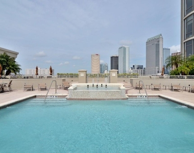 275 Bayshore Boulevard - Photo Thumbnail 23