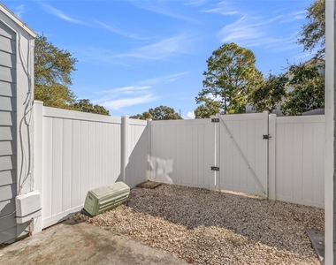 6650 121st Avenue - Photo Thumbnail 15