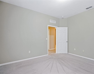 5221 Bannister Park Lane - Photo Thumbnail 8