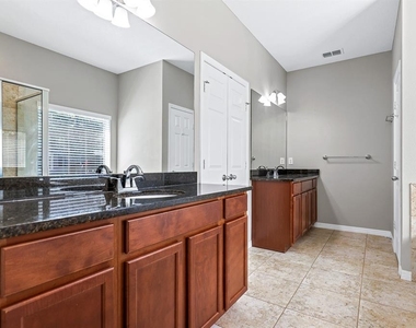 5221 Bannister Park Lane - Photo Thumbnail 23