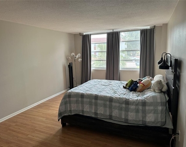 2623 Seville Boulevard - Photo Thumbnail 12