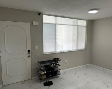 2623 Seville Boulevard - Photo Thumbnail 3