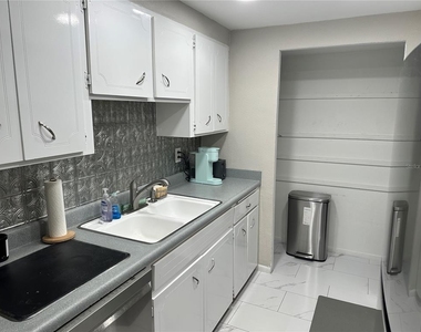 2623 Seville Boulevard - Photo Thumbnail 4