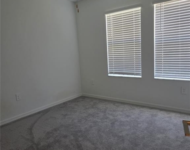 12588 Timber Moss Lane - Photo Thumbnail 9