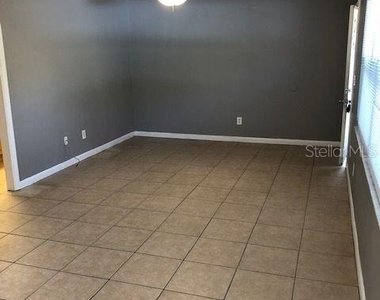 10876 72nd Avenue - Photo Thumbnail 8