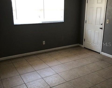 10876 72nd Avenue - Photo Thumbnail 9