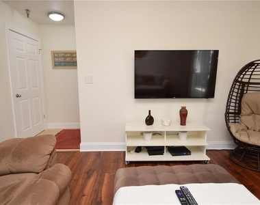 10263 Gandy Boulevard N - Photo Thumbnail 15