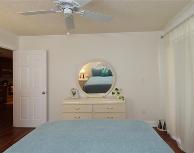 10263 Gandy Boulevard N - Photo Thumbnail 42