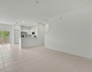 36144 Risa Michele Street - Photo Thumbnail 2
