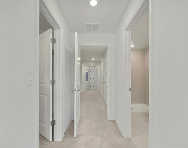 36144 Risa Michele Street - Photo Thumbnail 20