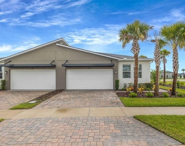 5886 Timberdale Avenue - Photo Thumbnail 1