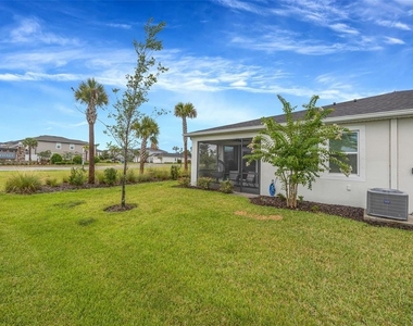 5886 Timberdale Avenue - Photo Thumbnail 42