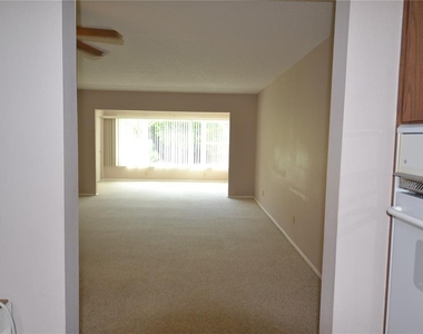 2471 Sumatran Way - Photo Thumbnail 15