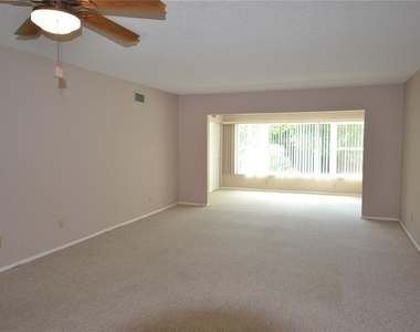 2471 Sumatran Way - Photo Thumbnail 16