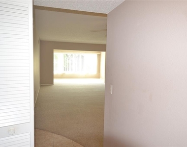 2471 Sumatran Way - Photo Thumbnail 3