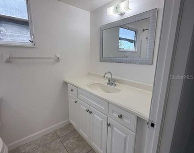 22189 Laramore Avenue - Photo Thumbnail 3