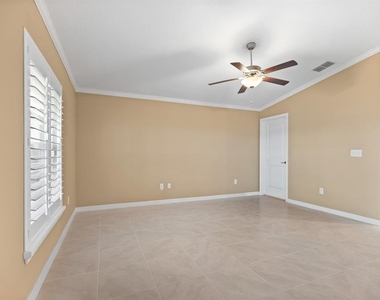 15430 Miller Creek Drive - Photo Thumbnail 11