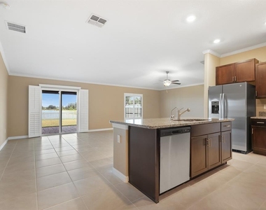 15430 Miller Creek Drive - Photo Thumbnail 2