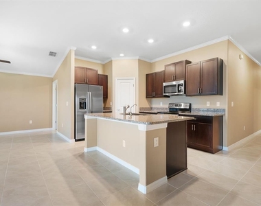 15430 Miller Creek Drive - Photo Thumbnail 3