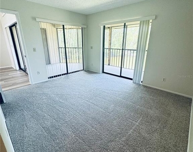 328 Woodlake Wynde - Photo Thumbnail 5