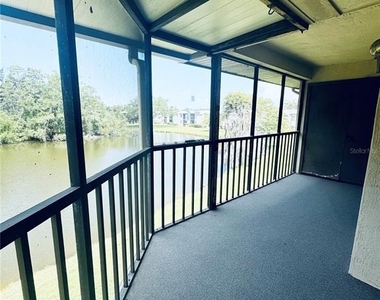 328 Woodlake Wynde - Photo Thumbnail 12