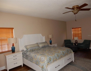 626 7th Avenue N - Photo Thumbnail 12
