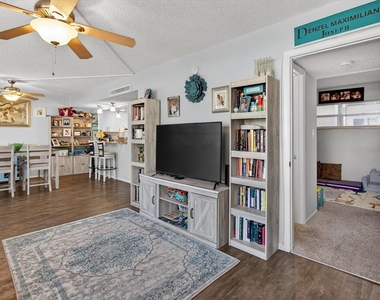 1146 King Arthur Court - Photo Thumbnail 36